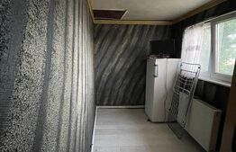Casa de vanzare, 97 mp, zona Piata Centrala 