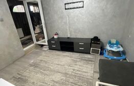 Casa de vanzare, 97 mp, zona Piata Centrala 