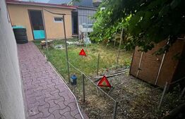 Casa de vanzare, 225 mp, sat Costi 