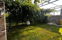 Casa de danzare, 138 mp, zona Sendreni 