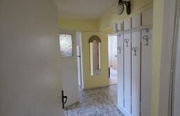 Apartament 3 camere, decomandat, 64 mp, zona Piata Centrala