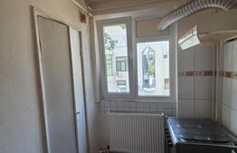 Apartament 3 camere, decomandat, 64 mp, zona Piata Centrala