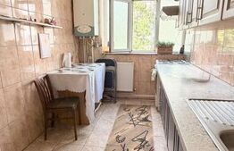 Apartament 3 camere, 48 mp, zona Micro 19