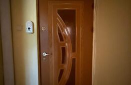Apartament de vanzare, 2 camere decomandat, parter, Micro 13