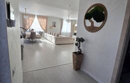 Casă de vânzare, 305 mp, zona Șendreni