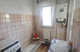Apartament 3 camere, 55 mp, zona Micro 40 