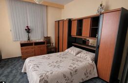 Proprietate de vanzare, 2 case, 327 mp, zona Tecuci