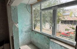 Apartament 3 camere, 50 mp, zona Micro 40