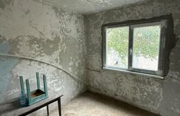 Apartament 3 camere, 50 mp, zona Micro 40