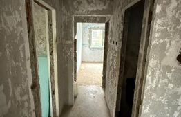 Apartament 3 camere, 50 mp, zona Micro 40