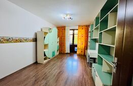 Apartament de 3 camere, 60 mp, balcon, zona Copou