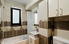 Apartament de 3 camere, 60 mp, balcon, zona Copou