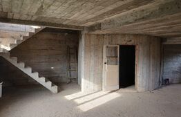 Casa de 450 mp, teren de 900 mp, zona Visani