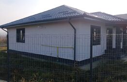 Casa individuala, 93 mp, teren 460 mp, Dancu