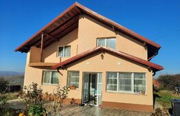 Oportunitate! Casa 6 camere,1000 mp teren, Barnova,la asfalt