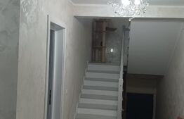 Vila de 5 camere, 160 mp utili, 438 mp teren, Copou