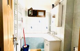 Apartament de 3 camere, 70mp, zona Podu Ros