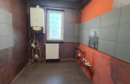 Apartament de 3 camere, semidecomandat, 53mp, Mircea cel Batran