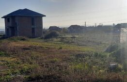 Teren intravilan 535 mp, autorizatie constructie, Miroslava