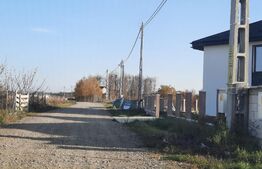 Teren intravilan 500 mp, autorizatie constructie, Miroslava