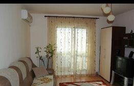 Apartament  cu 3 camere, 52 mp, semidecomandat, Bularga