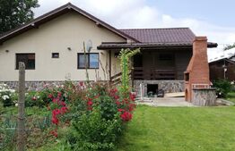 Casa cu 3 camere, 150 mp cu terasa si garaj, teren cu 1000 mp