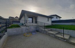 Casa moderna, 4 camere, 111 mp, 500 mp teren, Valea Adanca