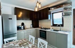 Apartament de 2 camere, 50mp, decomandat, zona Cug