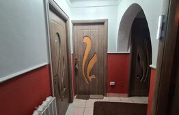 Apartament de 3 camere, 2 bai, etaj intermediar, Metalurgie