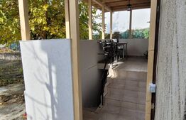 Casa de tip duplex, cu beci si terasa, 81 mp, Podul de fier