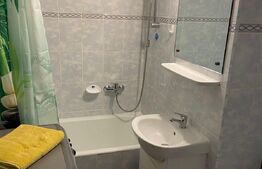 Apartament de 2 camere, 65mp, decomandat, zona Ultracentrala