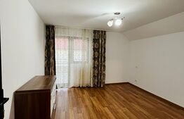 Casa de 6 camere, 230mp, zona Miroslava