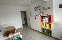 Apartament de 4 camere, cu balcon 88 mp, Newton Tatarasi