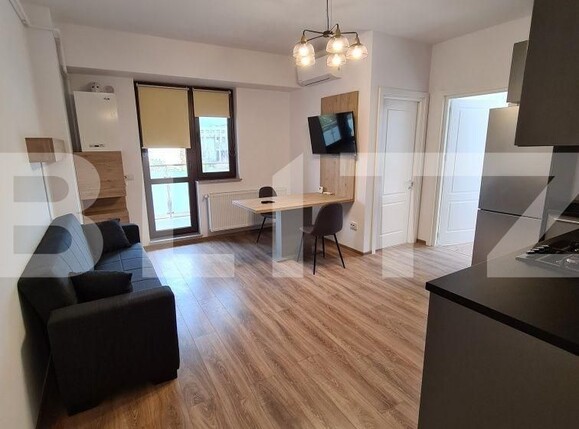 Apartament de închiriat 3 camere Palat - 102852AI | BLITZ Iași | Poza1