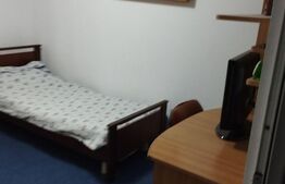 Apartament de 3 camere, decomandat, 67mp, zona Cug