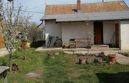 Casa cu 3 camere, 80 mp, teren 1000 mp, zona Dancu