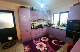 Casa cu 5 camere, beci, foisor, 176 mp, teren de 500 mp, Breazu