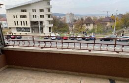 Apartament de 3 camere, decomandat, 85mp, zona Independentei