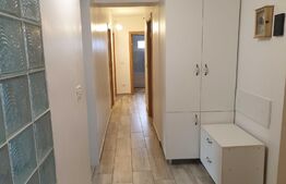 Apartament 3 camere, 87 mp, decomandat, zona Alexandru cel Bun