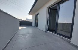 Casa cu 4 camere, 110 mp utili, teren cu 388 mp, Valea Adanca