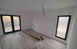 Casa cu 4 camere, 110 mp utili, teren cu 388 mp, Valea Adanca