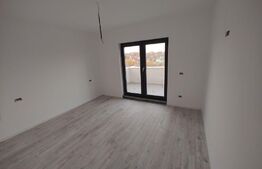 Casa cu 4 camere, 110 mp utili, teren cu 388 mp, Valea Adanca