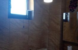 Apartament cu 3 camere, 68 mp, semidecomandat, central