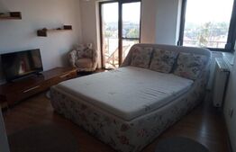 Apartament cu 3 camere, 68 mp, semidecomandat, central