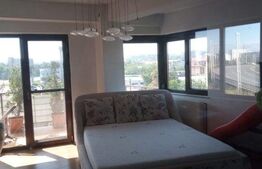 Apartament cu 3 camere, 68 mp, semidecomandat, central