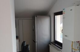 Apartament cu 3 camere, 75 mp, imobil tip casa, Cug