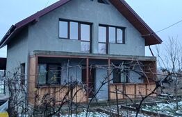 Casa cu 5 camere, 120 mp, 900 mp teren, Dancu