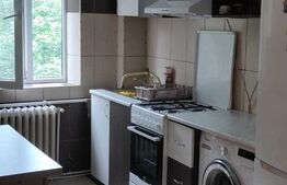 Apartament cu 3 camere, 65 mp, etaj intermediar, Tatarasi