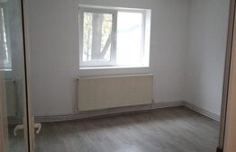 Apartament cu 3 camere, 60 mp, decomandat, Mircea Cel Batran
