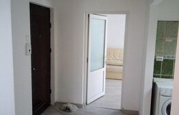 Apartament cu 3 camere, 60 mp, decomandat, Mircea Cel Batran